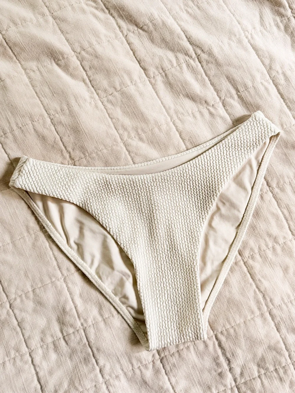 MONDAY Byron Ribbed Ivory Bikini Bottom Small